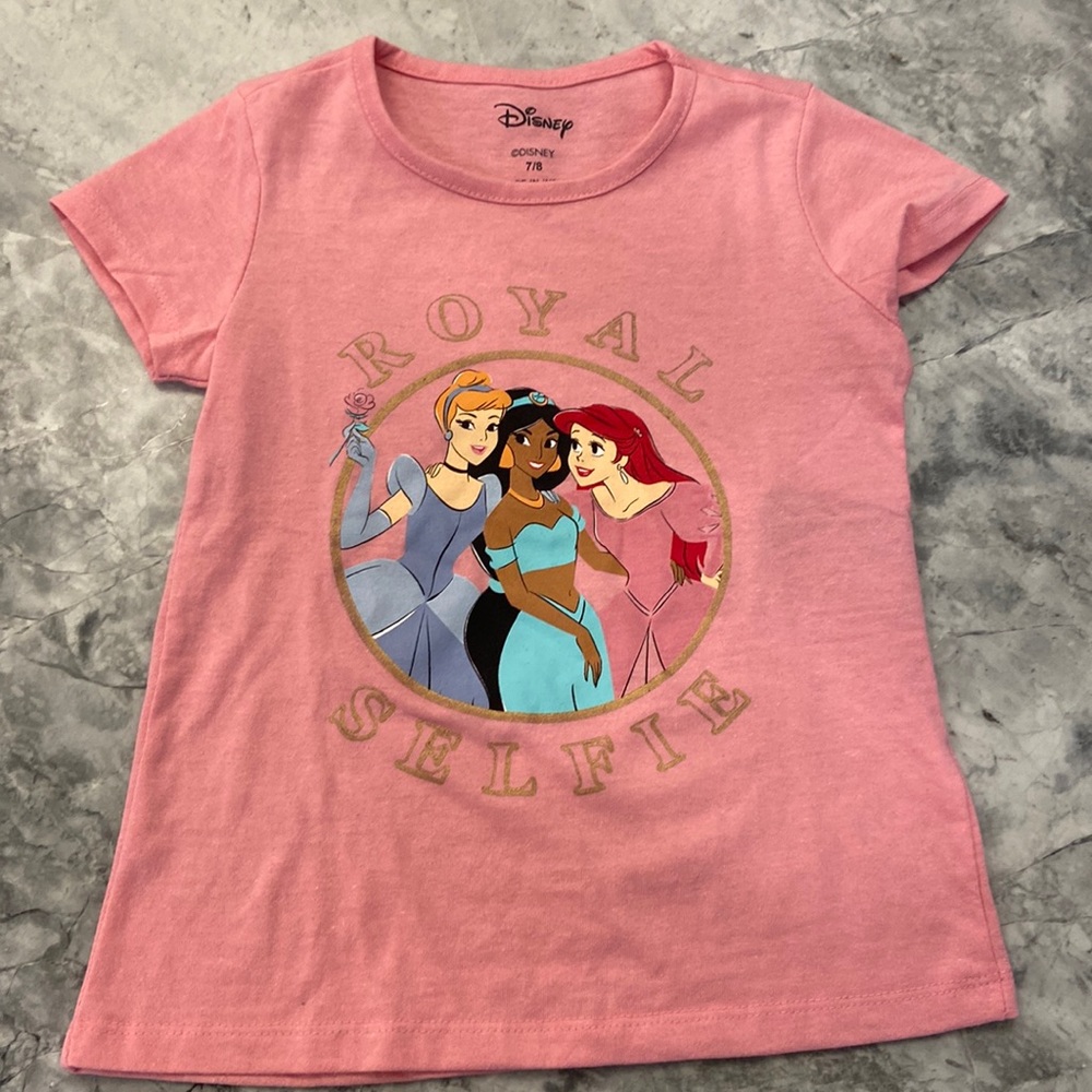 NWT Disney Theme Parks merch- “Royal Selfie”
